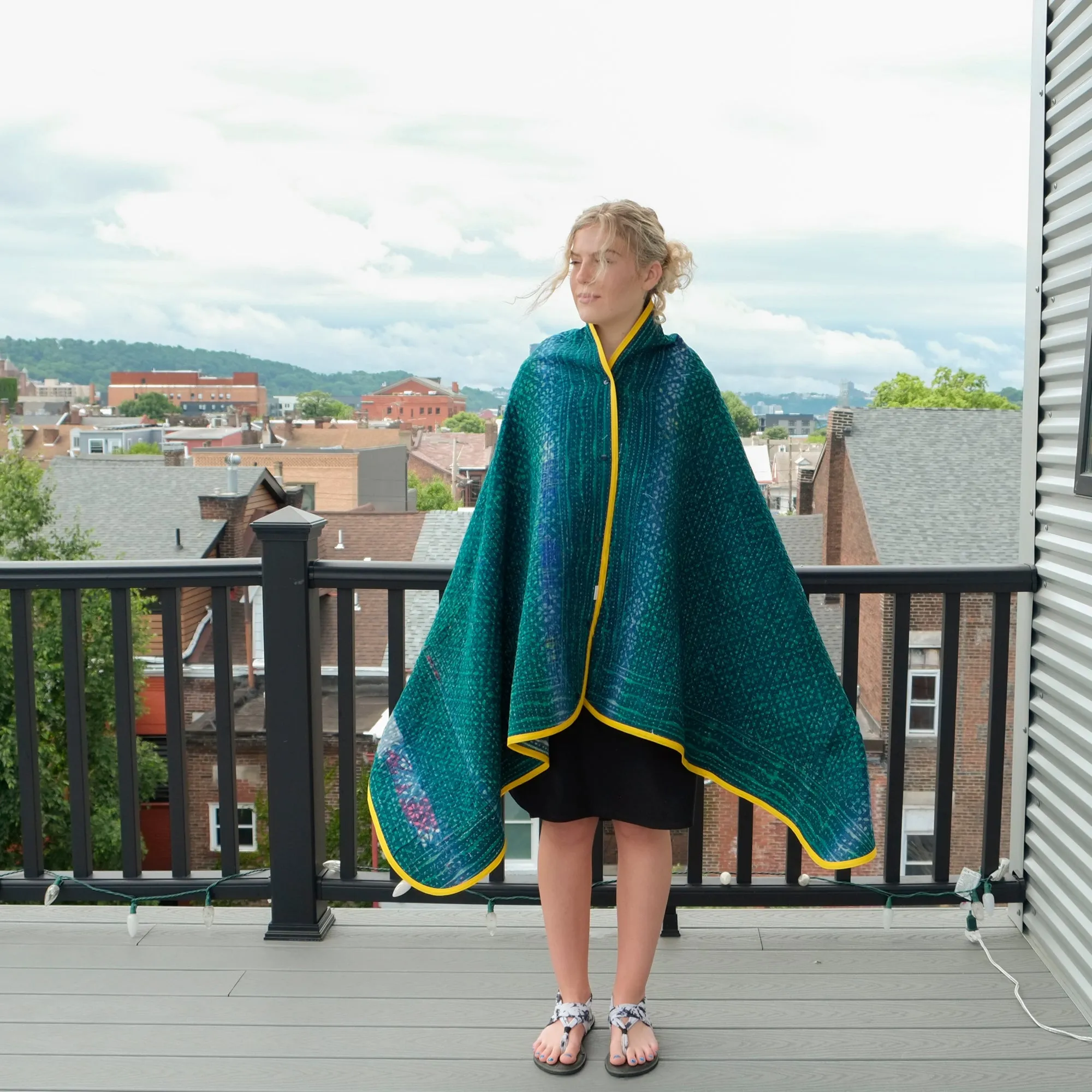 Nellie Poncho/ Blanket 001